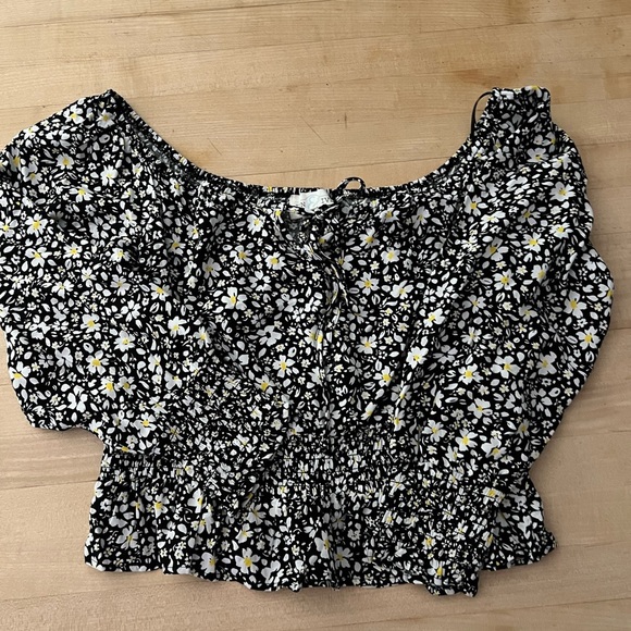 Jun & Ivy cropped Boho blouse size Large - Picture 9 of 9